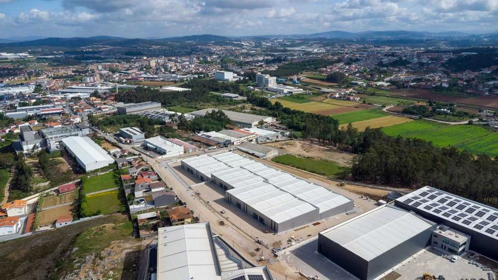 Armazém industrial 700m2 Trofa Business Park