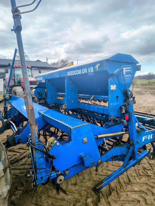 Agregat uprawowo - siewnny  3m  Fiona  Kverneland