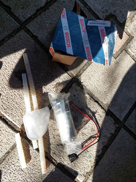 Паливний насос 0580453484 BOSCH