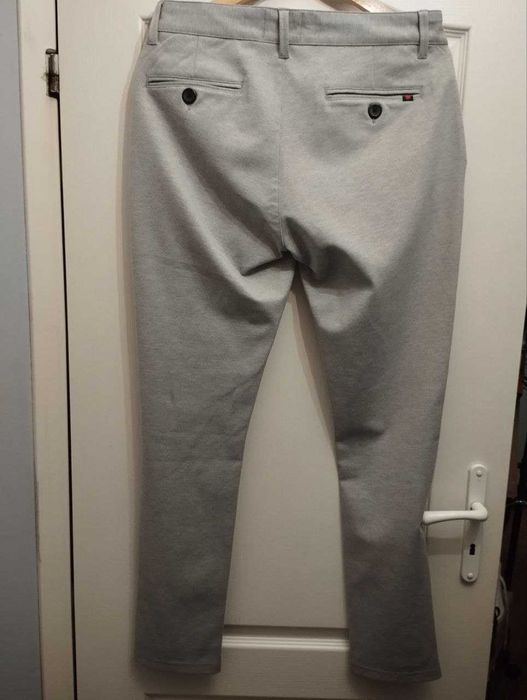 Denim Project
Pre-owned Spodnie materiałowe. Rozmiar. 32/32