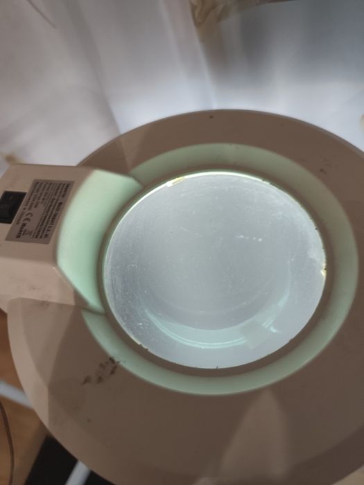 Лампа Лампа Уно косметологическая лампа