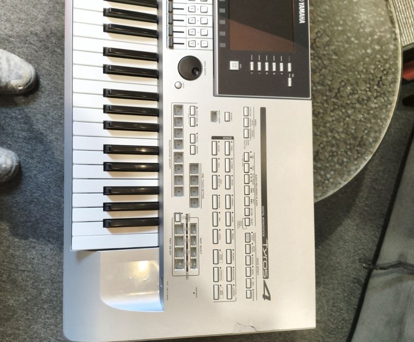 Yamaha Tyros 4 keyboard organy instrument klawiszowy