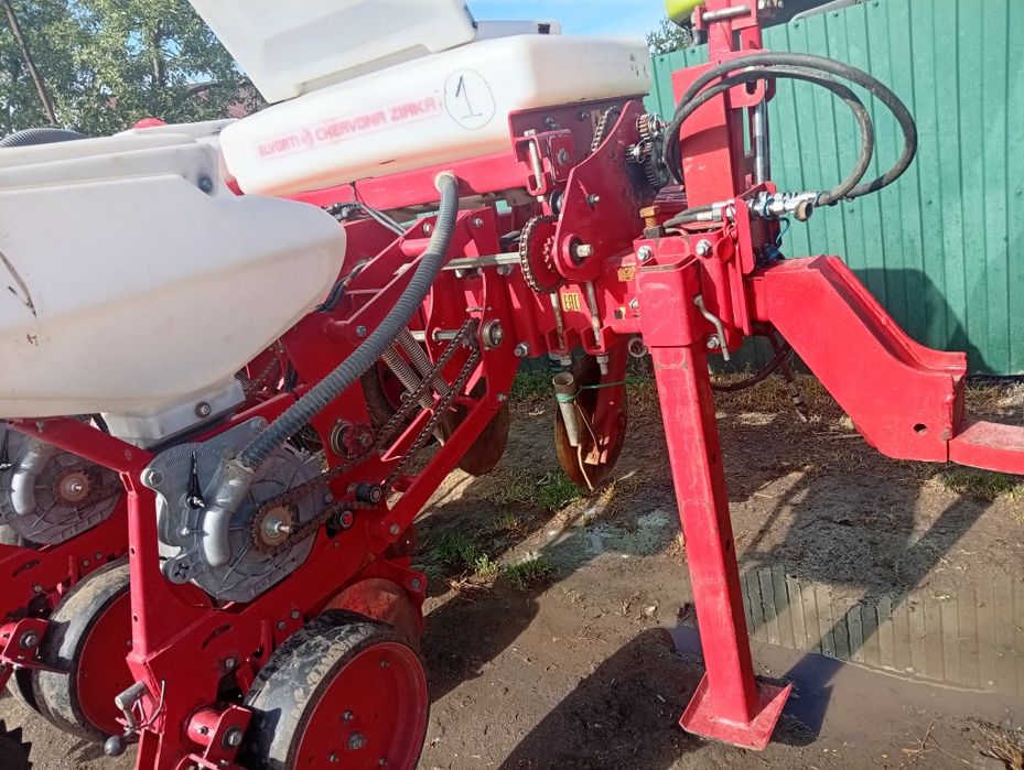 Продам сівалку соняшникову