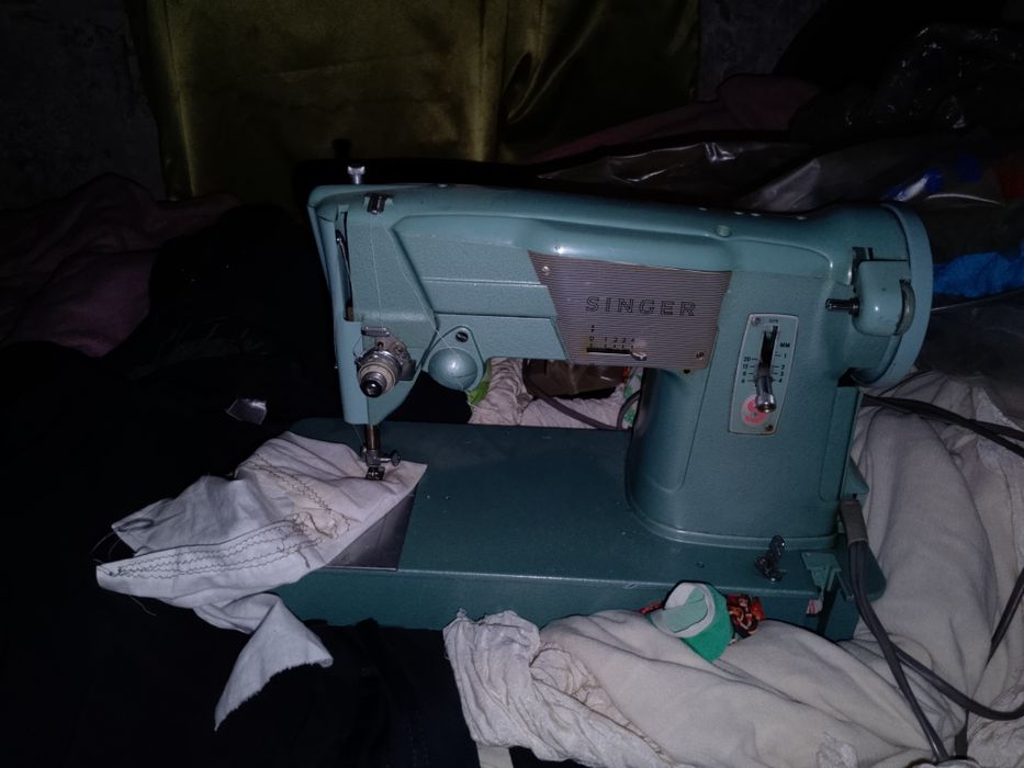 Швейная машина gemsy