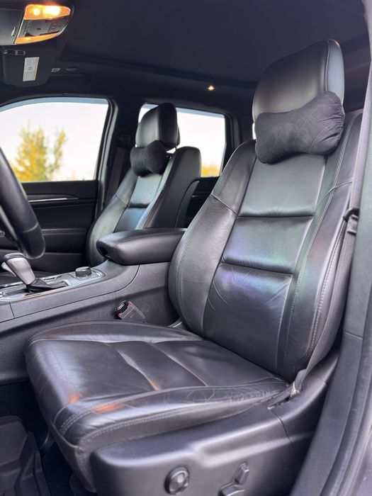 Продам JEEP Grand Cherokee 3.6 2021