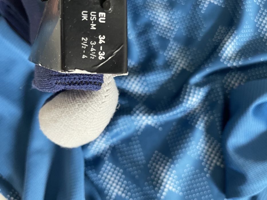 Nowe ubrania piłkarskie 9-10 lat