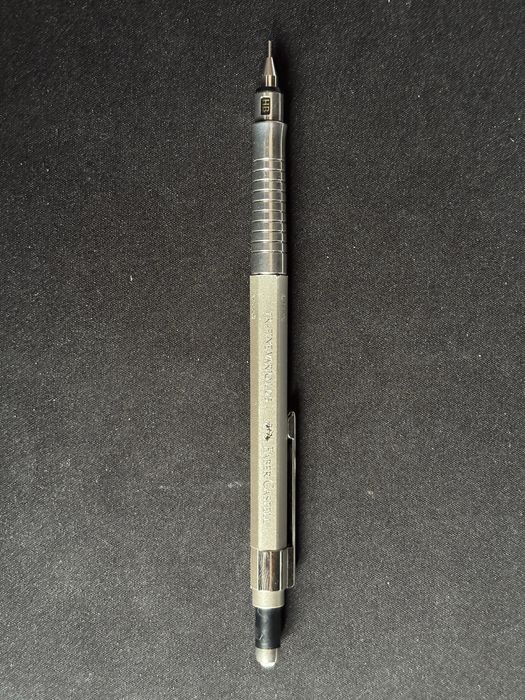 Lote de Lapiseiras Premium (Rotring, Uni, Faber-Castell)