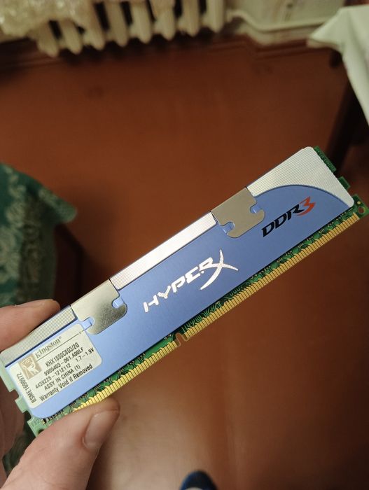 Оперативная память DDR3 2Gb 1333Mhz
