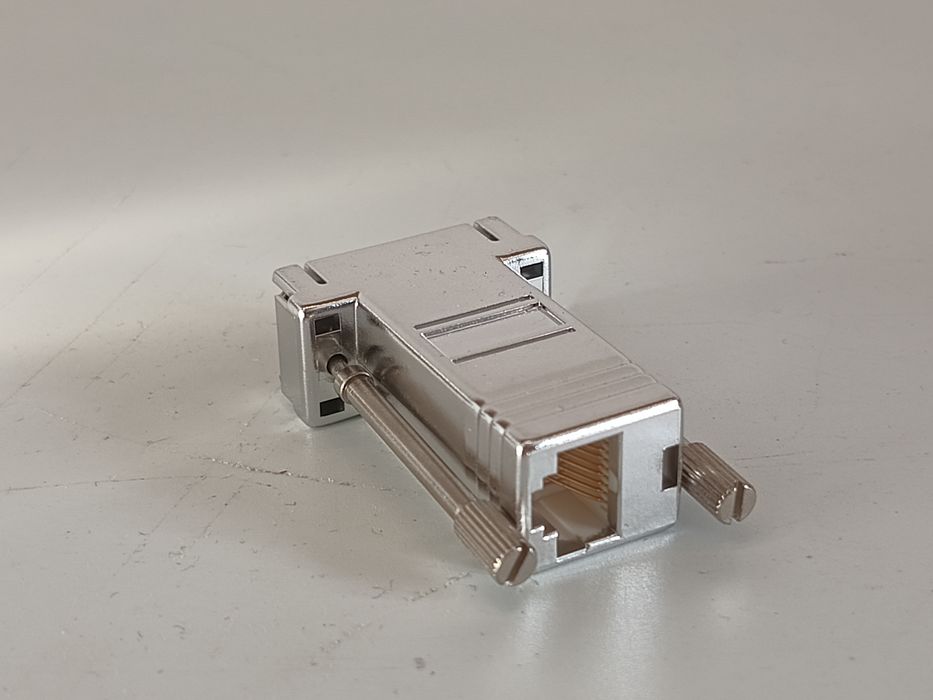 Adapter przejściówka DB9 - RJ45 \ Serwerowa HP \ NOWA