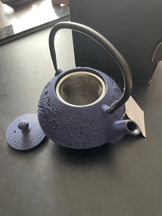 Чайник чугунний метал