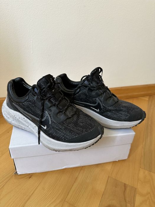 Кросівки nike найки взуття 38