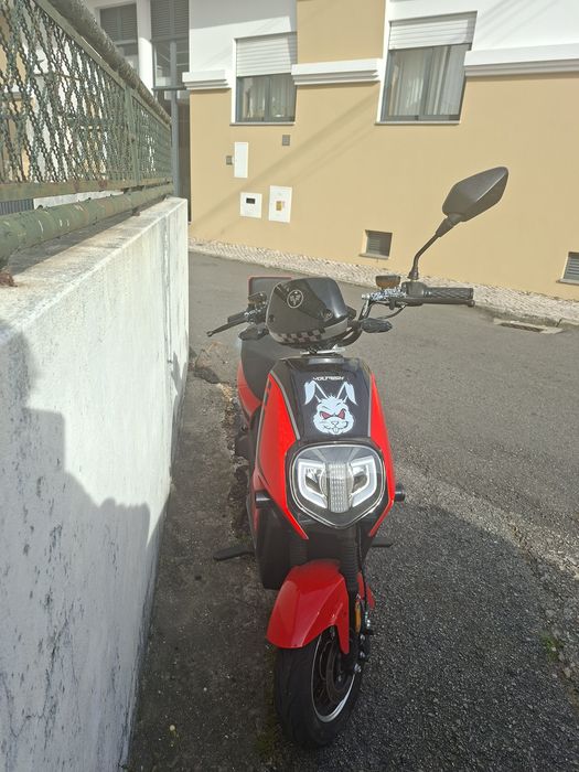 Scooter eletrica