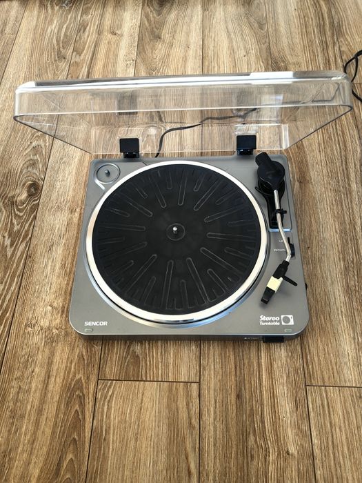 Sencor Gramofon.