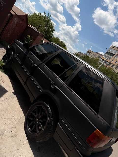 Продам внедорожник Land Rover P38 Rang Rover