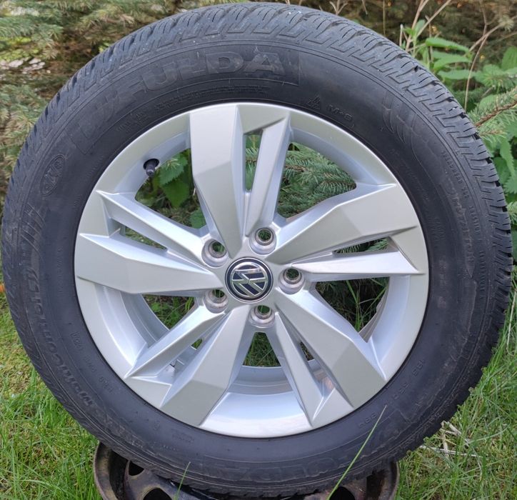Felgi opony całoroczne 185/65R15 VW Polo Fabia Rapid 5x100 5,5x15 ET40
