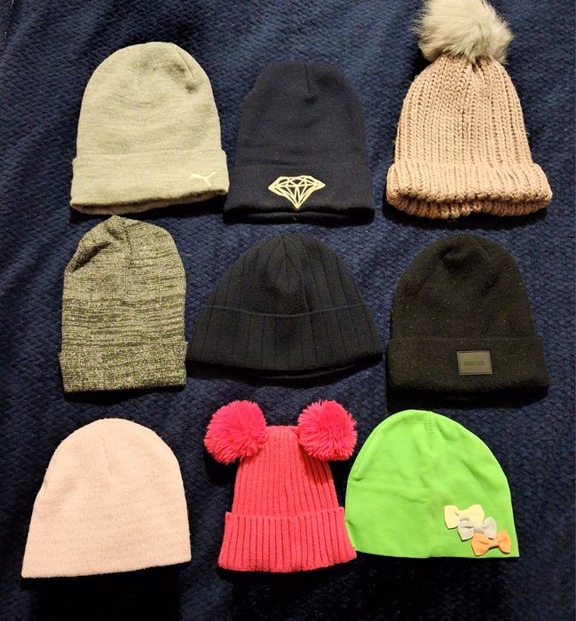 Шапки різні теплі та демісезон