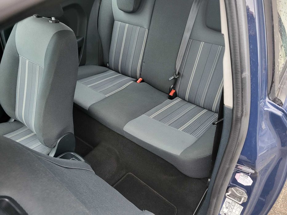 Ford Fiesta 2009   1,2 benzyna