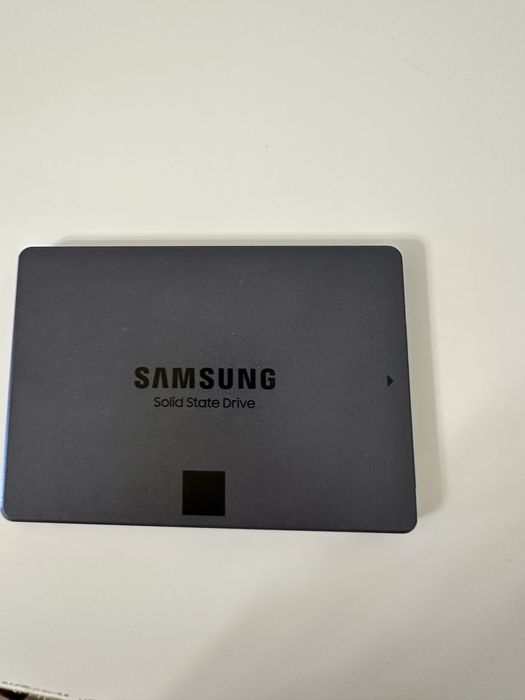 SSD Samsung 870 QVO 1 TB 2.5" SATA III V-NAND 3bit MLC / ССД Samsung