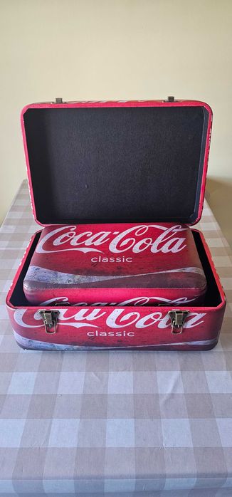 Banco | Baú  Coca Cola