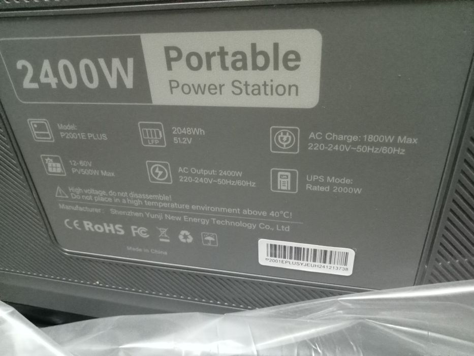 vendo estacão de energia portátil e solar de 220 v