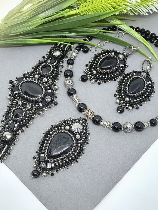 Украшения ручной работы