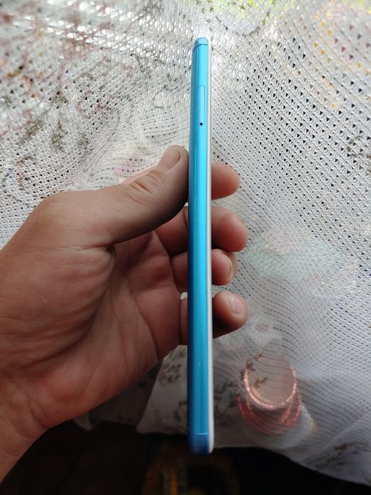 Продам смартфон Redmi Note 5 ver.3/32 в около идеальном состоянии.
