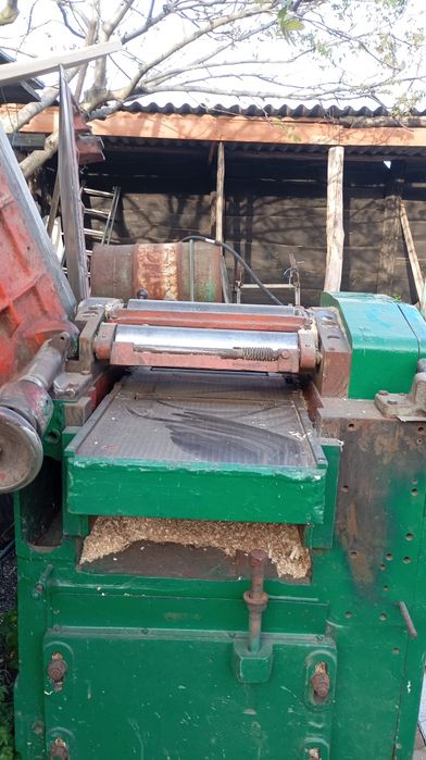 Деревообробний верстат фуганок рейсмус 220 в