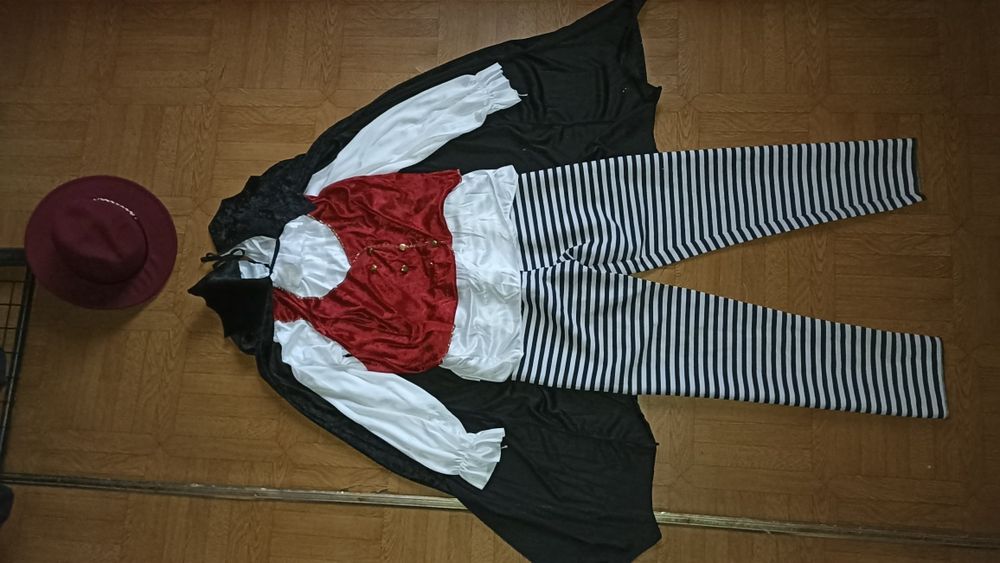 Карнавальный костюм Дракула,размер 52-54