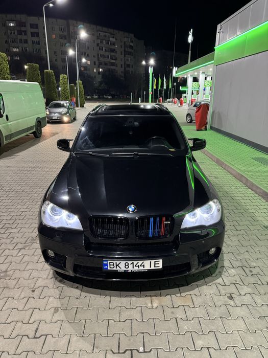 Особисте BMW X5 в ідеальному стані !!!