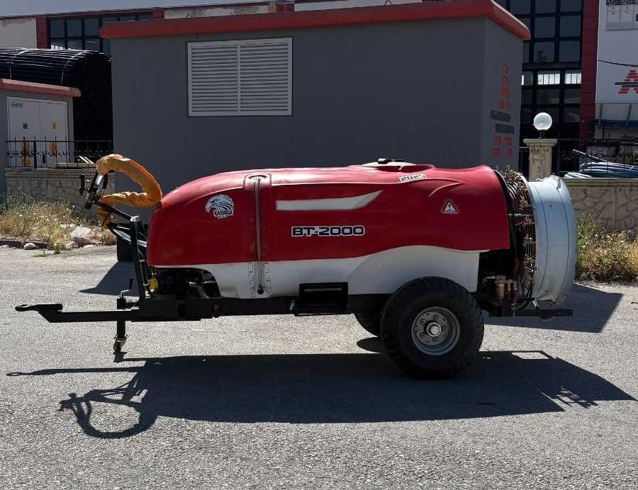 Обприскувач садовий вентиляторний причіпний ОВП-2000 Турція оприскувач