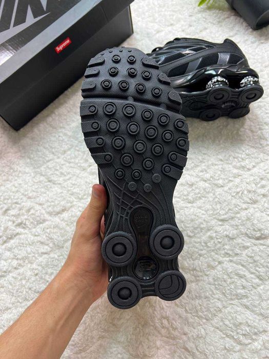 Buty Nike x Supreme Shox Ride 2 Black w kolorze czarnym