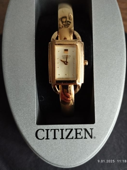 Zegarek damski Citizen pozłacany