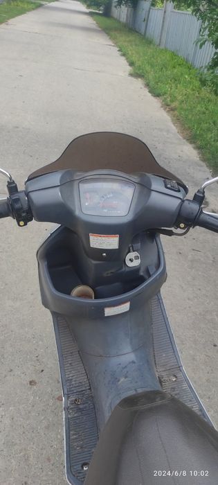 Продам мопед сузукі.
