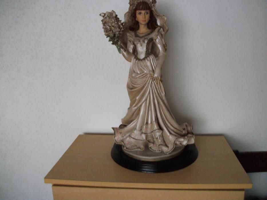 Marfinite Bride Statue427870953648302081