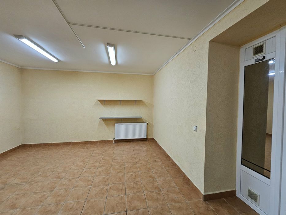 Оренда або продаж комерційного приміщення в ЦЕНТРІ міста!