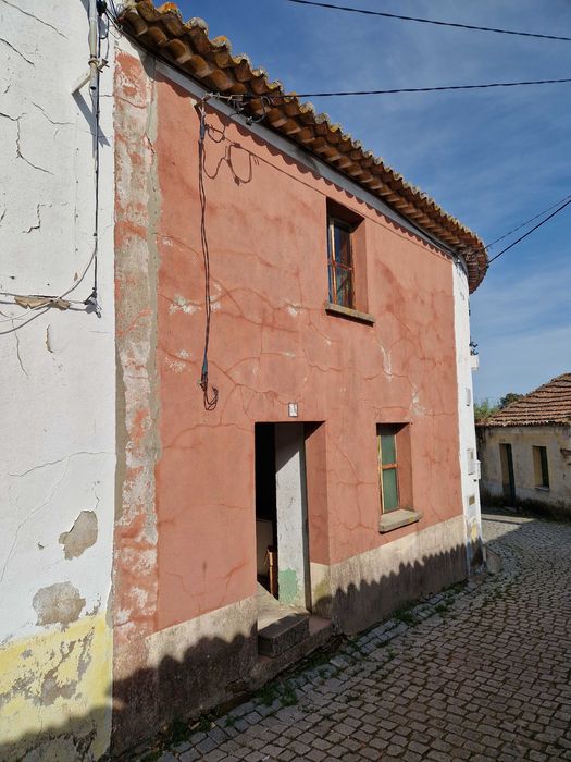 Casa com terreno nos maxiais