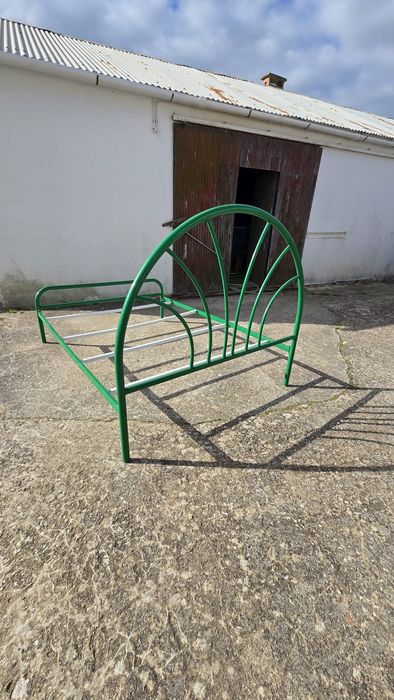 Cama de Casal ( Ferro)