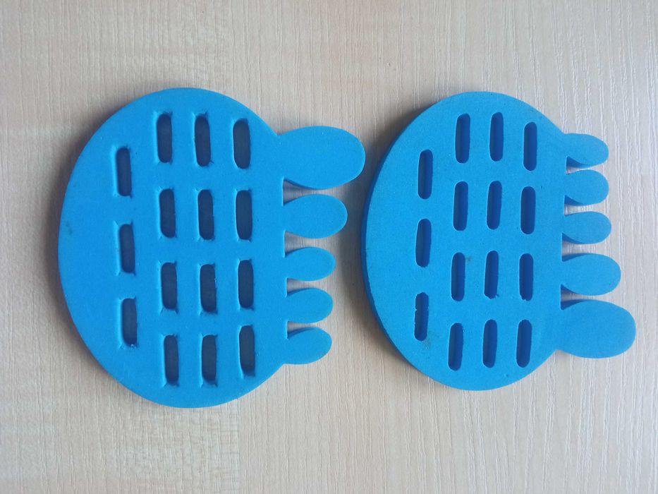Ekspozytor na pierścionki na stopę Ekspozytory stópki 8,5 x 8 cm 2 szt 44