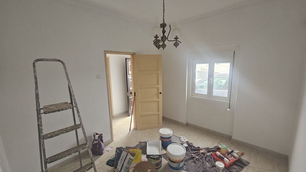 Moradia V3 com terreno.