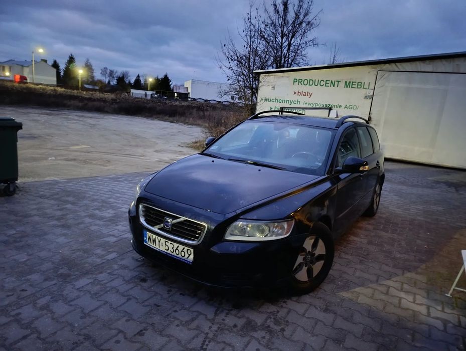 Volvo V50