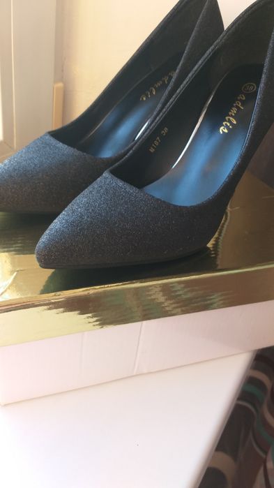 Женские туфли 38р