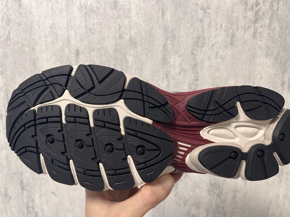 чоловічі кросівки Saucony  ProGrid Omni 9 ОРИГІНАЛ