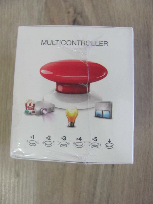 2 Kontrolery FIBARO FGPB-101-3 ZW5 The Button wewnętrzny Czerwony