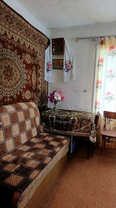 Терміново продається  будинок  по вул. Сосновського (Військове містечко дальній район)розглядаю продаж за сертифікат