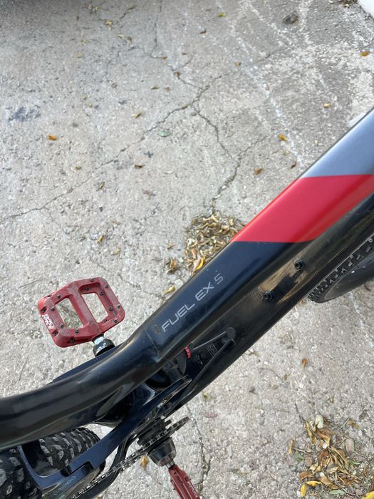 Trek Fuel EX 5 - Full suspension