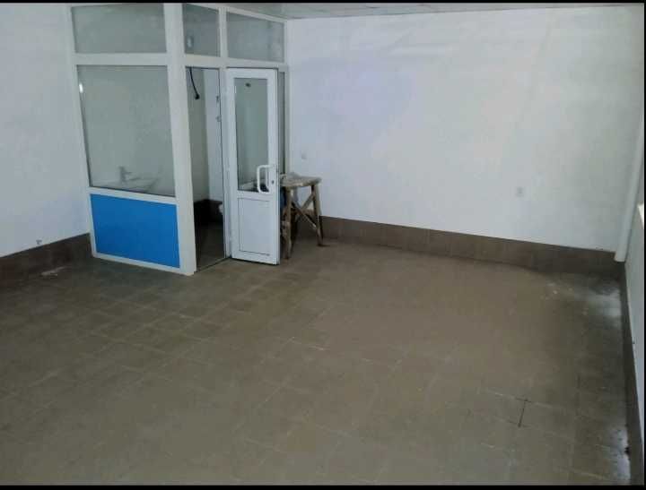 Приміщення 78 кв. м у м. Гадяч