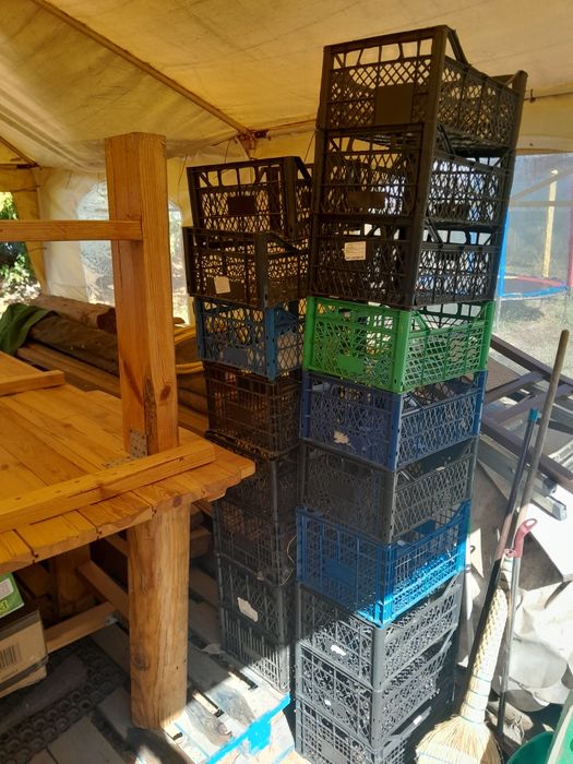 Пластмасовие ящики