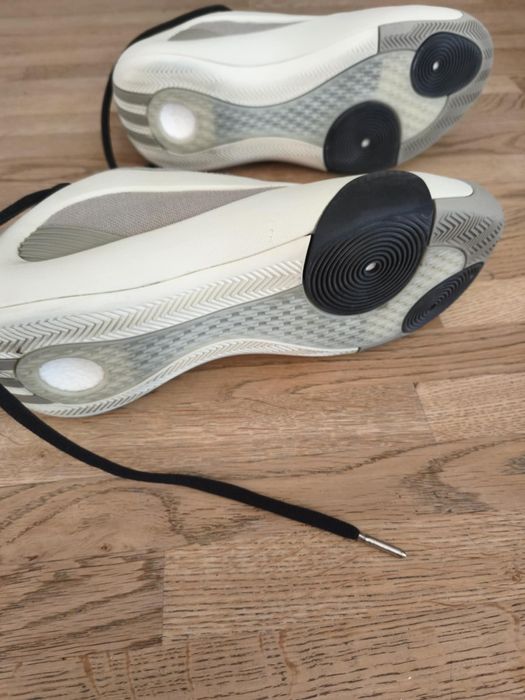 Buty do koszykówki Adidas Harden Vol. 8 Feather Grey w idealnym stanie