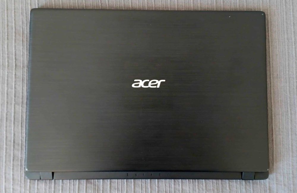 Acer Aspire 1 Ecrã 14" como novo c/Windows 11