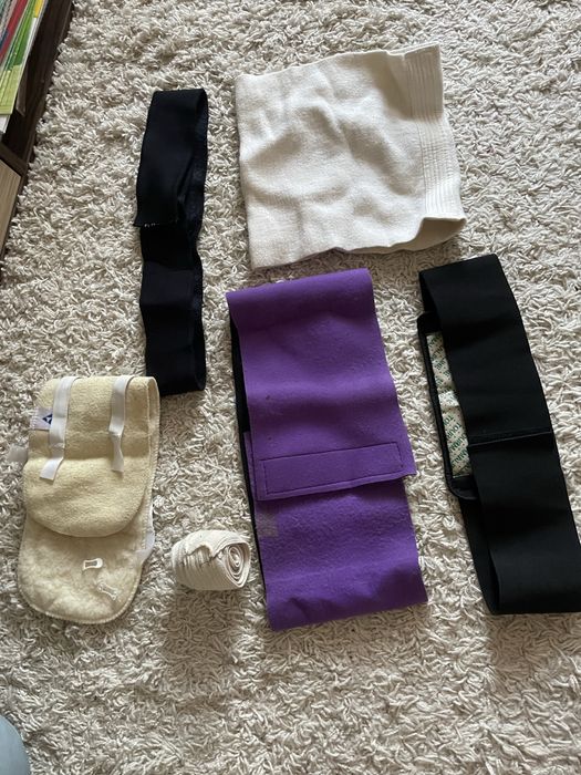 Пояса медичні, повязки, бинт бу.